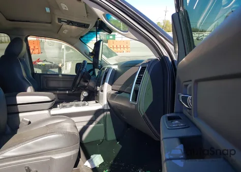 2010 Dodge Ram 1500 Slt/Sport/Trx from USA, damaged, VIN 1D7RB1CT4AS164733